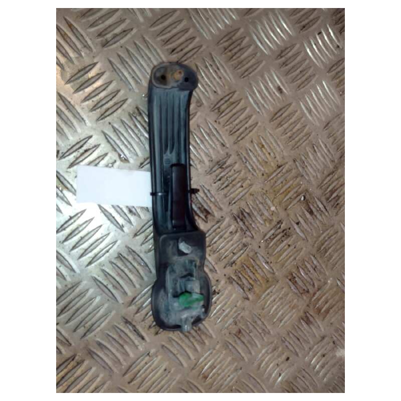 Recambio de maneta exterior delantera derecha para nissan trucks atleon 120 referencia OEM IAM 806079X000 - Blanco 2