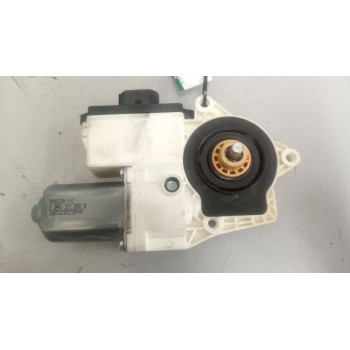 Recambio de motor elevalunas delantero derecho para man tgx 18.xxx 12.4 diesel referencia OEM IAM 81286016138  