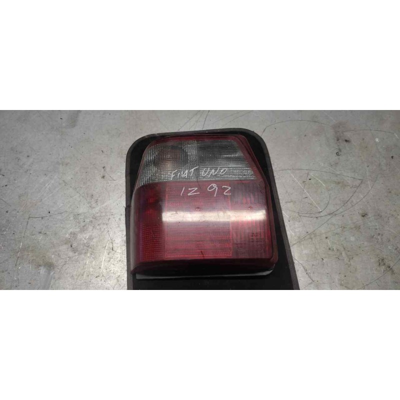 Recambio de piloto trasero izquierdo para fiat uno (146) 1.1 i.e. s / primavera referencia OEM IAM   