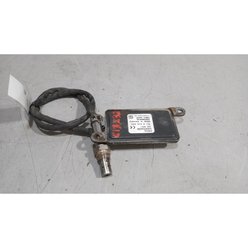 Recambio de sensor noxe para iveco stralis (ad/at) referencia OEM IAM 5801754015  
