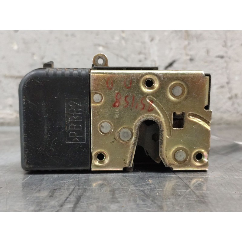 Recambio de cerradura puerta delantera izquierda para fiat scudo furgoneta (220_) 1.9 d referencia OEM IAM 6