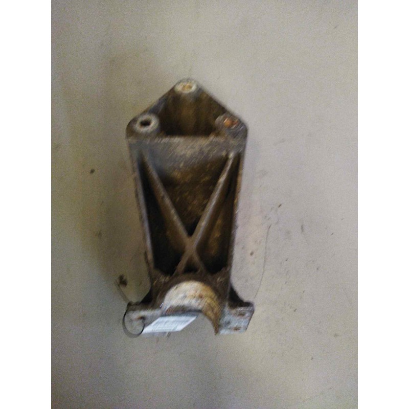 Recambio de soporte guardabarros trasero para daf serie xf105.xxx fsa 4x2 space-cab referencia OEM IAM 2050044  