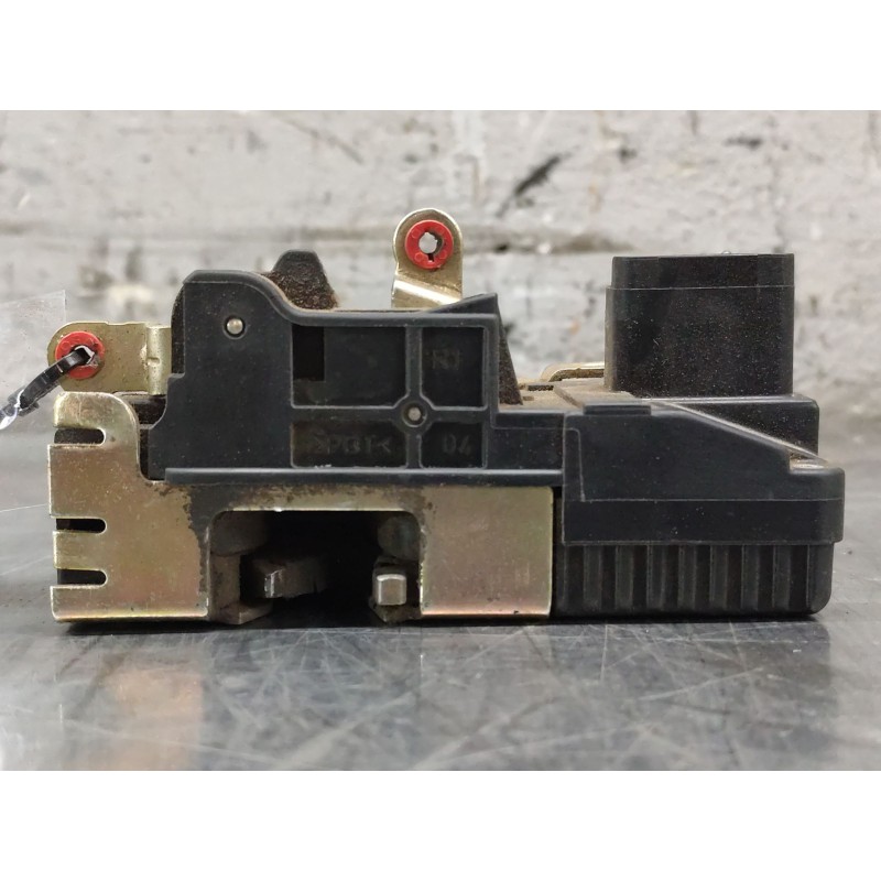 Recambio de cerradura puerta delantera izquierda para fiat scudo furgoneta (220_) 1.9 d referencia OEM IAM 7