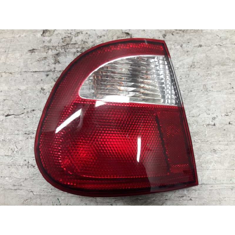 Recambio de piloto trasero izquierdo para seat cordoba berlina (6k2) signo referencia OEM IAM 67734490  
