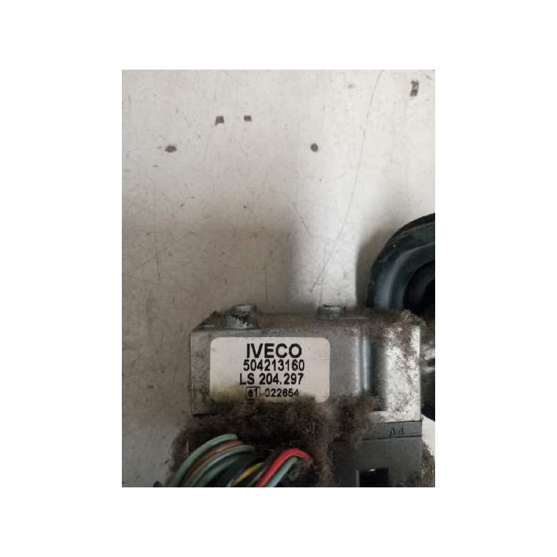 Recambio de mando intarder para iveco stralis (as) 12.9 diesel referencia OEM IAM 504213160 - Rojo 2