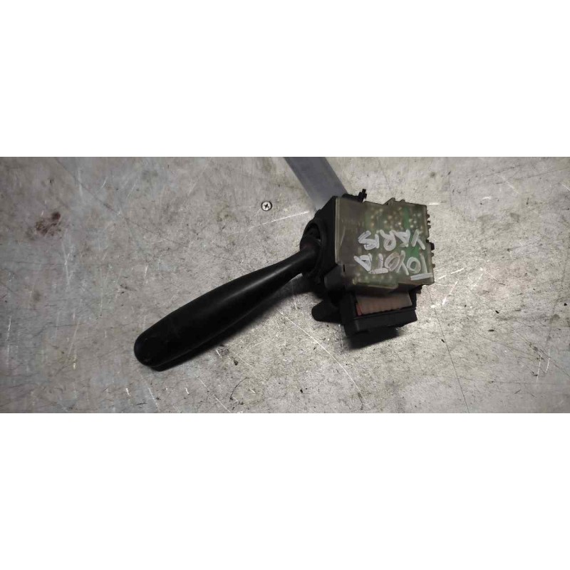 Recambio de mando limpia para toyota yaris (ncp1/nlp1/scp1) 1.0 linea luna referencia OEM IAM 173647 2