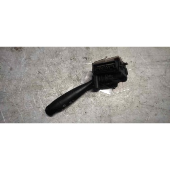 Recambio de mando limpia para toyota yaris (ncp1/nlp1/scp1) 1.0 linea luna referencia OEM IAM 173647  