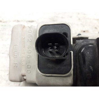 Recambio de faro derecho para volkswagen polo berlina (6n1) básico referencia OEM IAM 96249600  