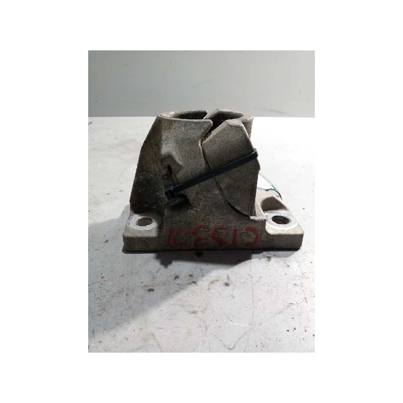 Recambio de soporte guardabarros trasero para renault serie t 12.8 diesel referencia OEM IAM 21213203 21213202 2