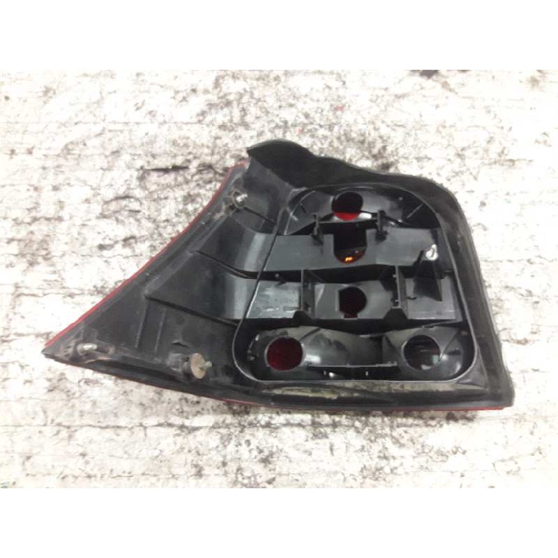 Recambio de piloto trasero derecho para volkswagen golf iv berlina (1j1) conceptline referencia OEM IAM - Negro 3