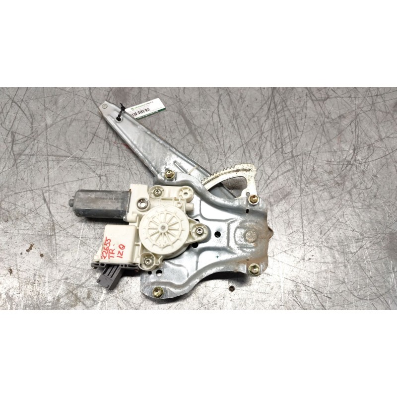 Recambio de elevalunas trasero izquierdo para toyota avensis berlina (t25) 2.0 d4-d executive berlina (5-ptas.) referencia OEM I