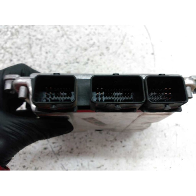 Recambio de centralita motor uce para peugeot 206 berlina referencia OEM IAM 9651256880 0281011525 BOSCH - Azul 2