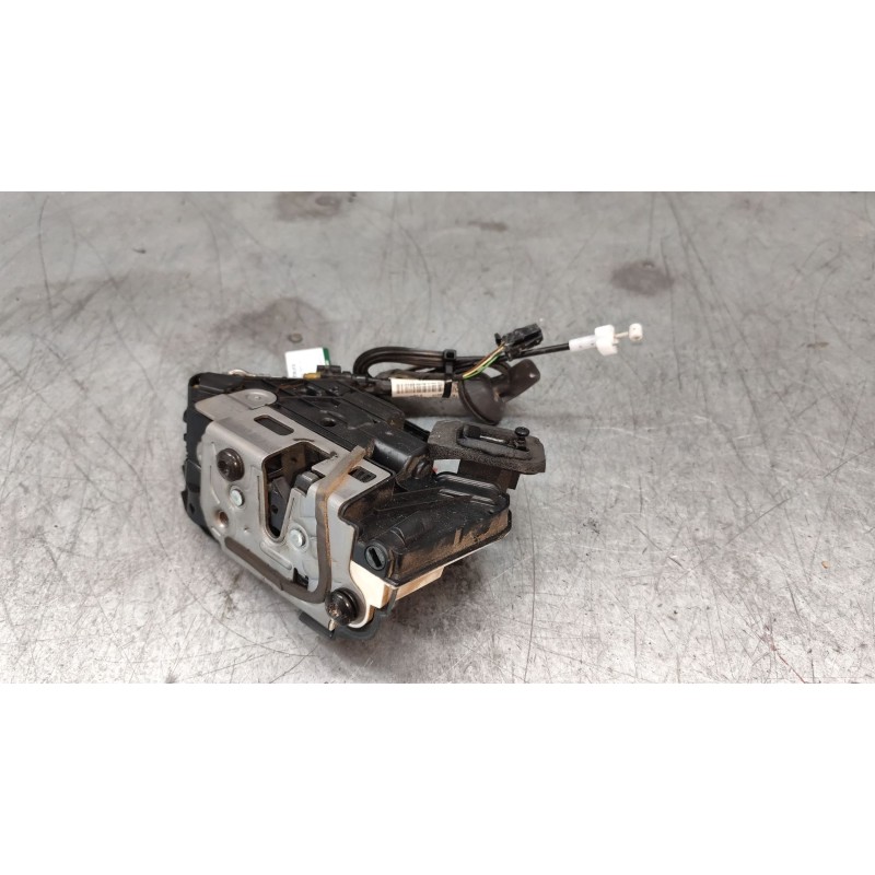 Recambio de cerradura puerta delantera derecha para seat leon (5f1) 1.4 tsi referencia OEM IAM 5K1837016J  