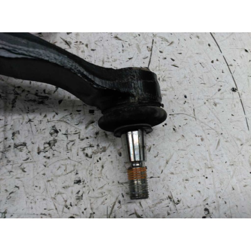Recambio de brazo suspension superior delantero derecho para nissan primera berlina (p12) acenta referencia OEM IAM - Negro 2