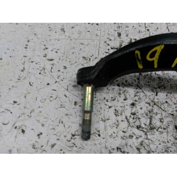 Recambio de brazo suspension superior delantero derecho para nissan primera berlina (p12) acenta referencia OEM IAM   