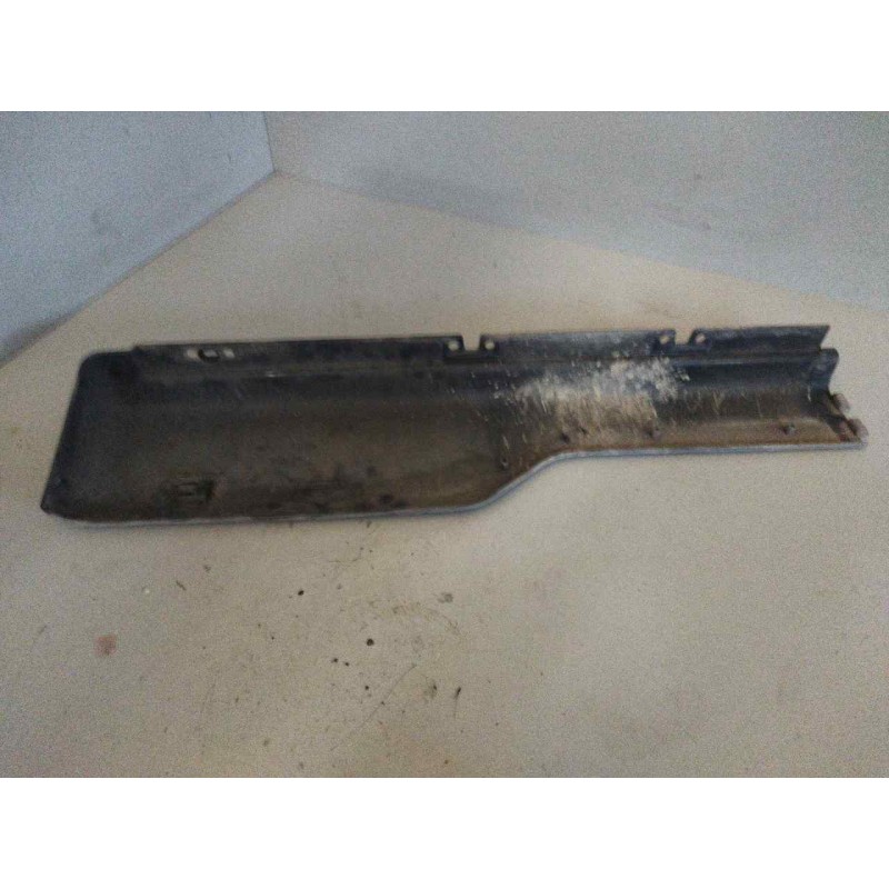 Recambio de moldura trasera cabina para volvo fm 12 asta 2001 12.1 diesel (d12d420) referencia OEM IAM 8191778 IZQUIERDA - Blanco 2