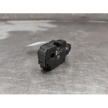Recambio de motor apertura trampillas climatizador para mercedes-benz gla (h247) gla 200 d (247.712) referencia OEM IAM A0999063