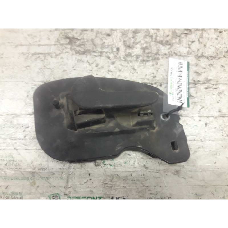 Recambio de maneta interior delantera izquierda para opel combo (corsa c) familiar referencia OEM IAM 13104263G 13104265P - Blanco