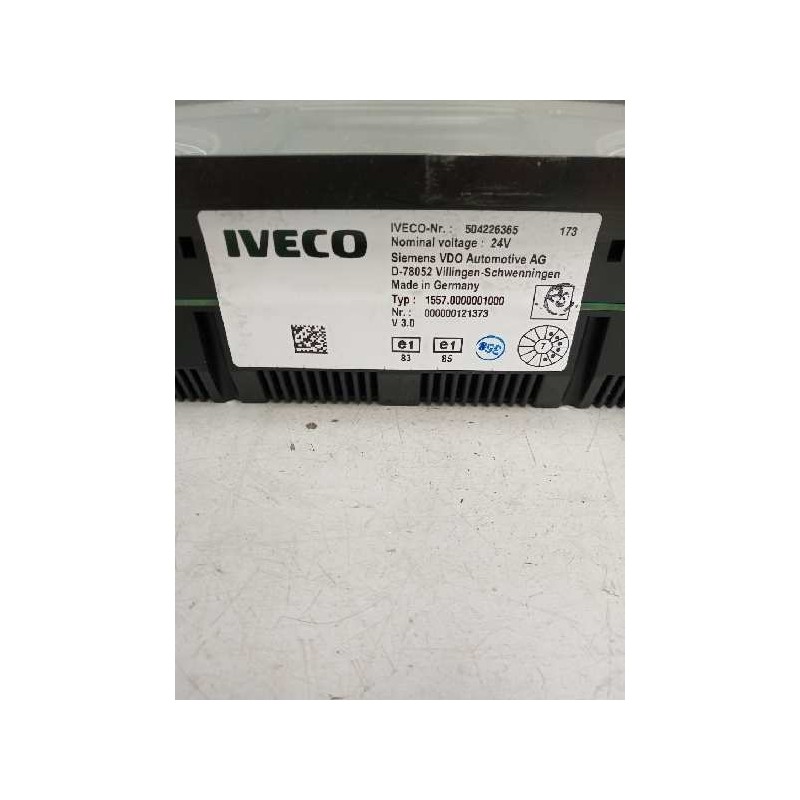 Recambio de cuadro instrumentos para iveco stralis (as) 12.9 diesel referencia OEM IAM 504226365 - Rojo 2