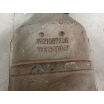 Recambio de catalizador para renault mascott referencia OEM IAM 7421007236  