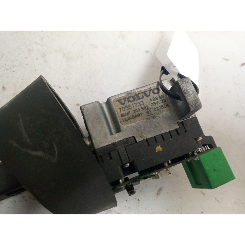 Recambio de mando intermitentes para volvo b9r 340 touring referencia OEM IAM 70351733 - Blanco 2