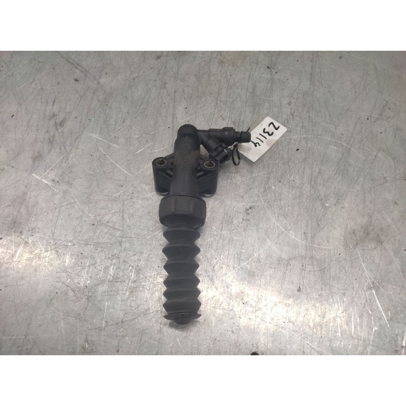 Recambio de bombin embrague para citroën c3 1.4 furio referencia OEM IAM - Azul 2