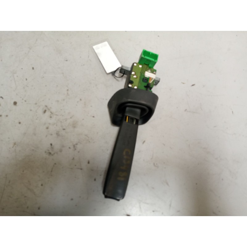 Recambio de mando intermitentes para volvo b9r 340 touring referencia OEM IAM 70351733 - Blanco 3