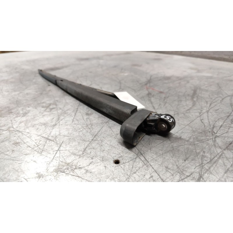 Recambio de brazo limpia trasero para toyota avensis berlina (t25) 2.0 d4-d executive berlina (5-ptas.) referencia OEM IAM 3