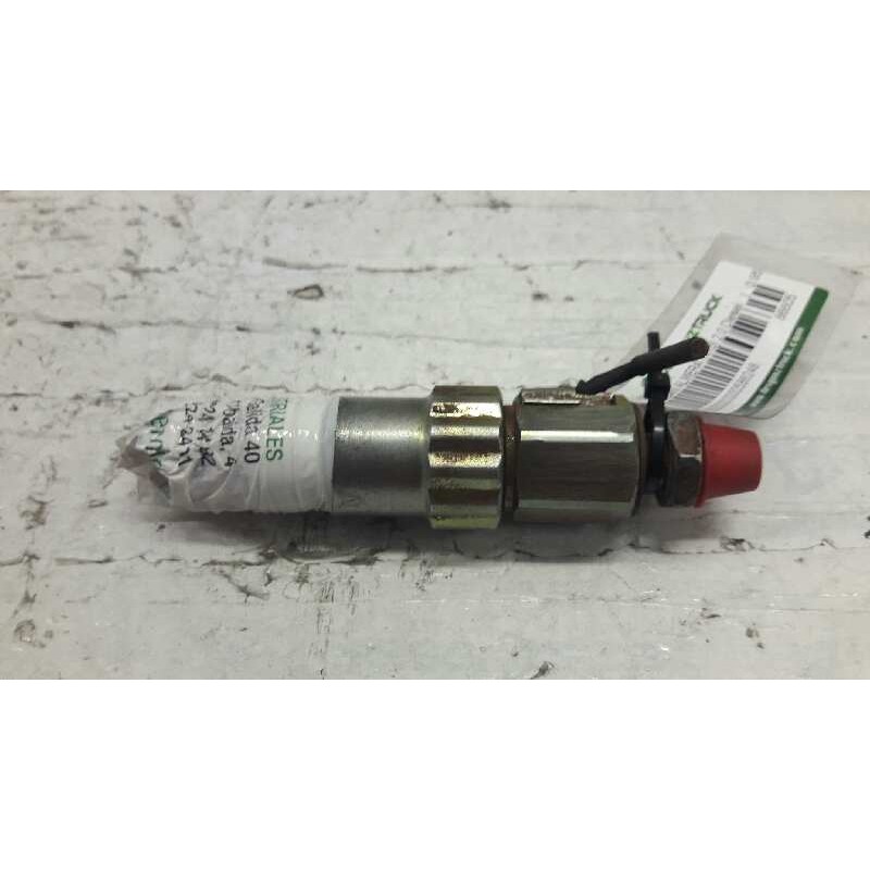Recambio de inyector para nissan almera (n15) 2.0 diesel referencia OEM IAM 86605  