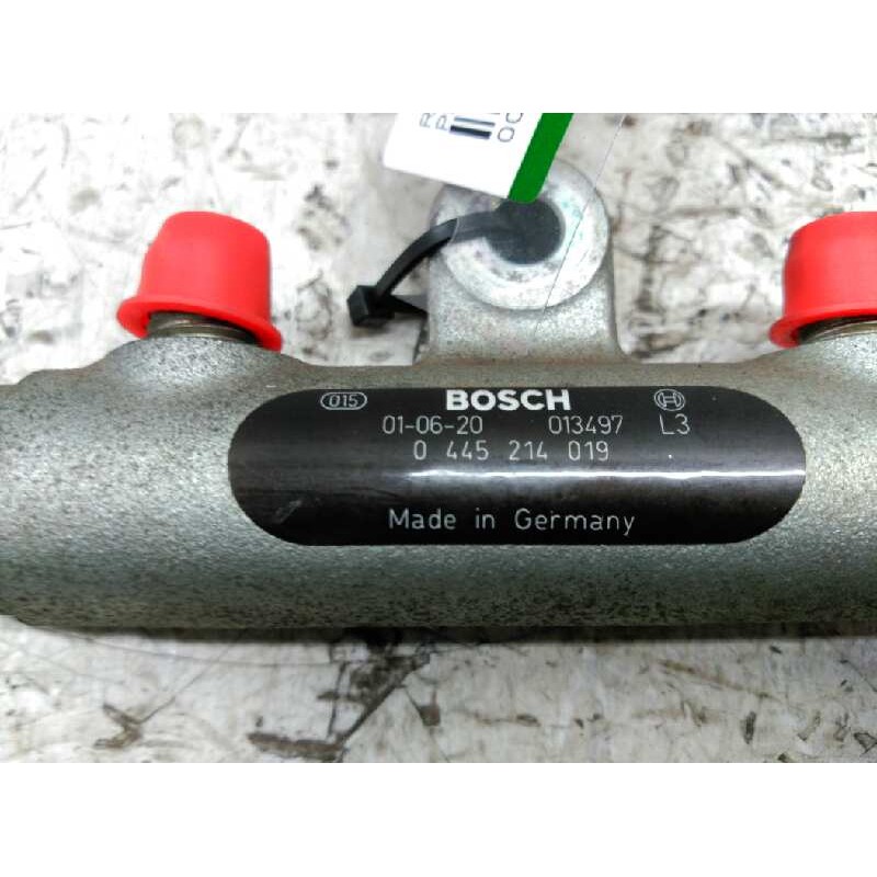 Recambio de rampa inyectora para peugeot 307 (s1) xs referencia OEM IAM 0445214019 BOSCH 2