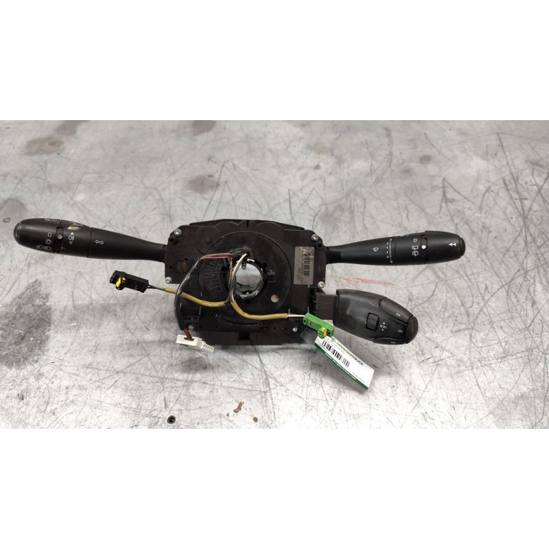 Recambio de mando multifuncion para peugeot 207 1.4 hdi referencia OEM IAM 96630732xt  