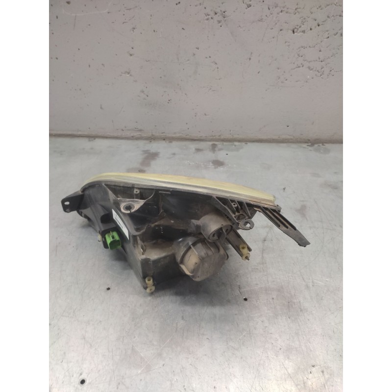 Recambio de faro derecho para ford fiesta (cbk) ambiente referencia OEM IAM - Blanco 2