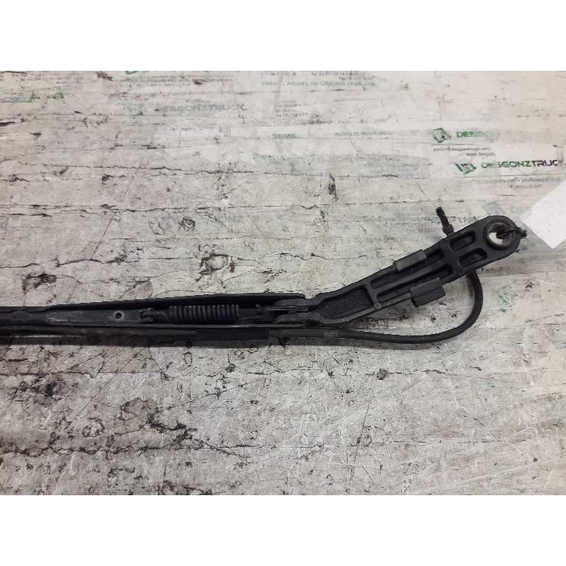 Recambio de brazo limpia delantero derecho para renault master desde '98 referencia OEM IAM 7700352999 - Verde 2