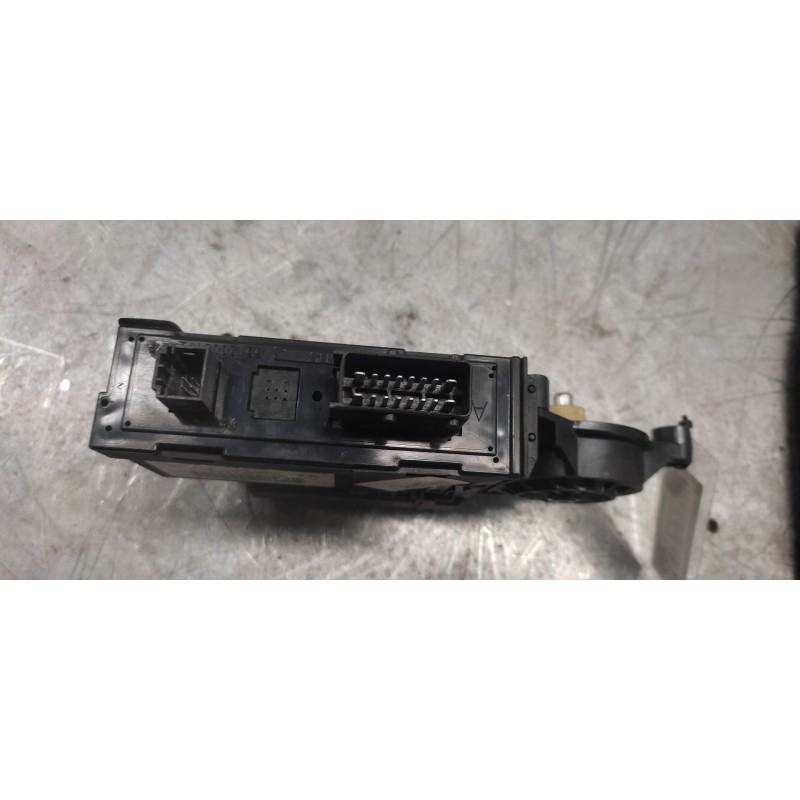 Recambio de motor elevalunas delantero derecho para peugeot 307 (s1) xs referencia OEM IAM 9634457480 990829101 2