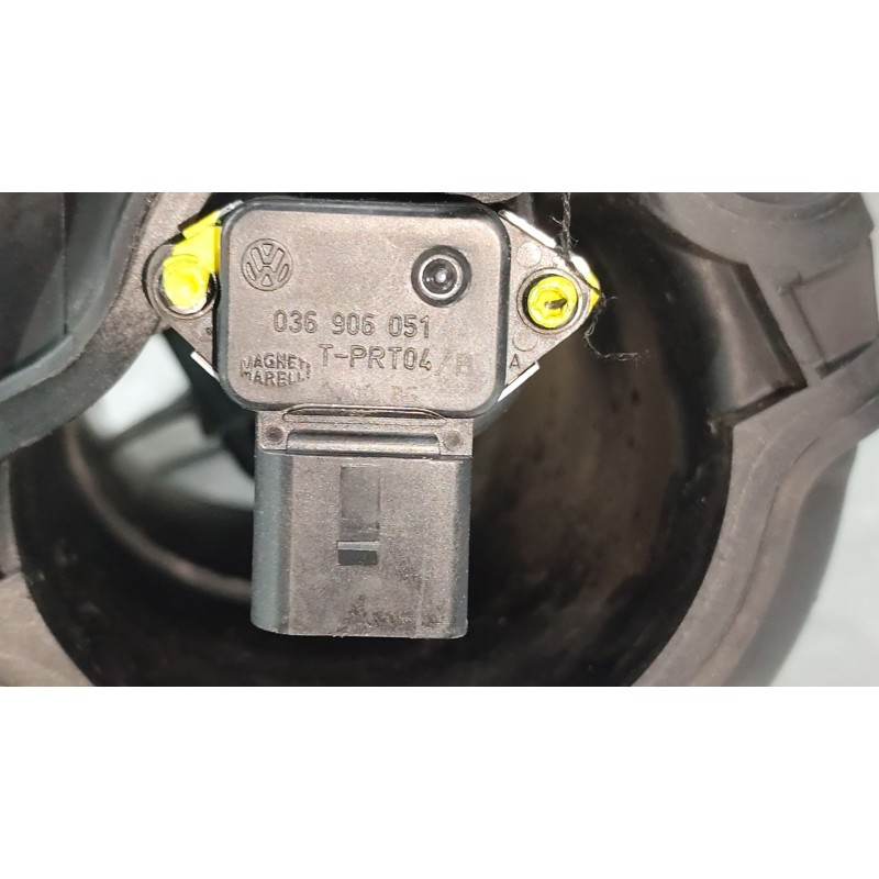Recambio de colector admision para volkswagen polo berlina (6n2) trendline referencia OEM IAM - Azul 3