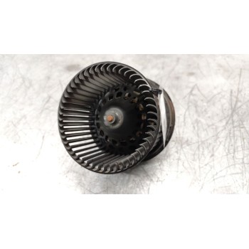 Recambio de ventilador calefaccion para peugeot 207 1.4 hdi referencia OEM IAM 102992g  