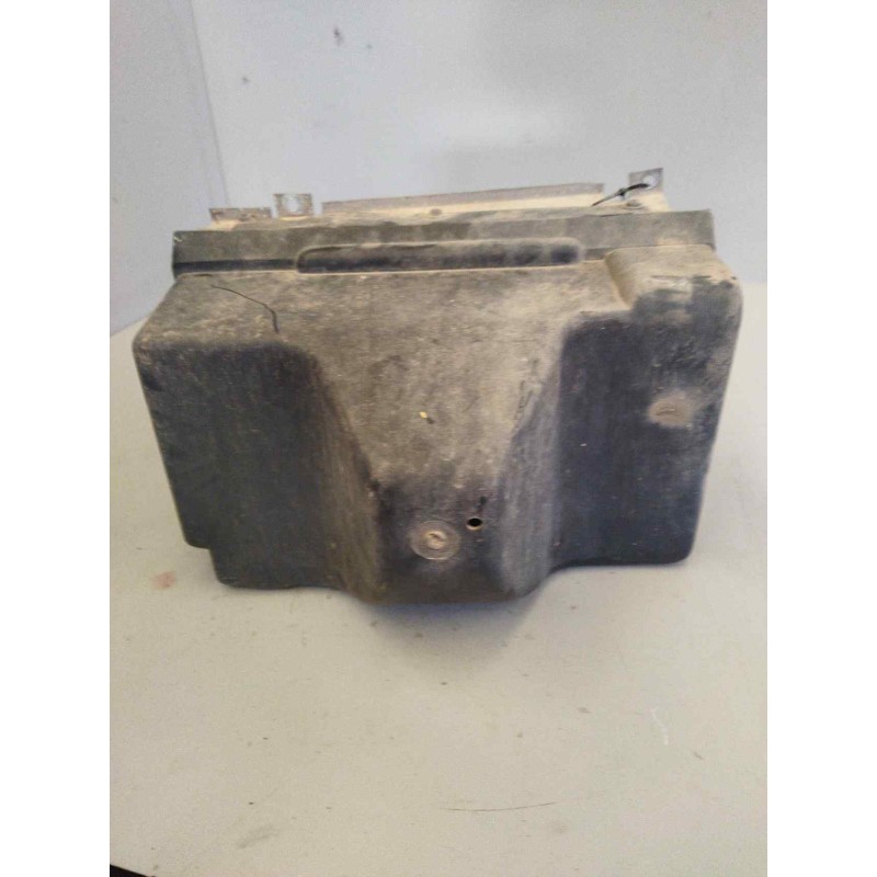 Recambio de faro izquierdo para volvo fl 7 6.7 diesel referencia OEM IAM - Blanco 2