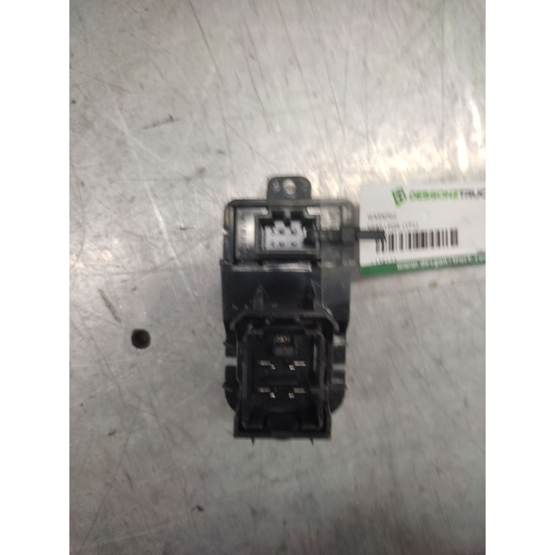 Recambio de warning para seat leon (1p1) 1.9 tdi referencia OEM IAM 5P0953235B - Negro 2