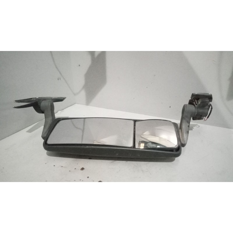 Recambio de retrovisor izquierdo para man tgx 18.xxx 12.4 diesel referencia OEM IAM   