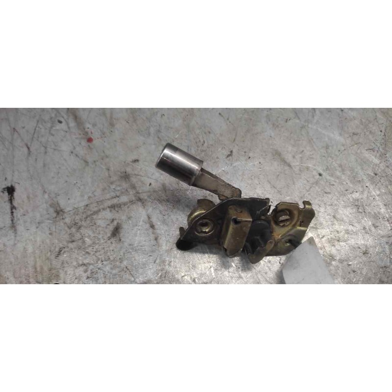 Recambio de cerradura puerta trasera izquierda para renault 4 berlina/familiar/furgoneta gtl (r 1128) referencia OEM IAM - Rojo 2