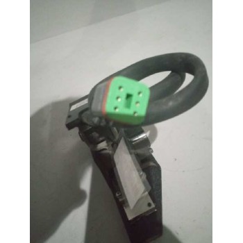 Recambio de pedal acelerador para renault magnum ab diesel referencia OEM IAM 7421111164  