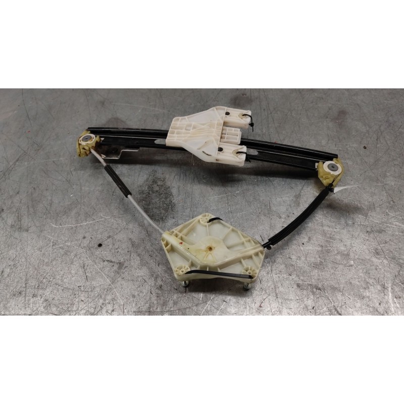 Recambio de elevalunas trasero derecho para seat leon (5f1) 1.4 tsi referencia OEM IAM - Granate 2