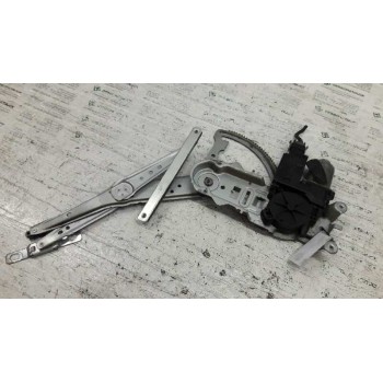 Recambio de elevalunas delantero derecho para opel corsa c referencia OEM IAM 13173074  
