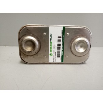 Recambio de enfriador aceite motor para iveco sunrise referencia OEM IAM 504078695  