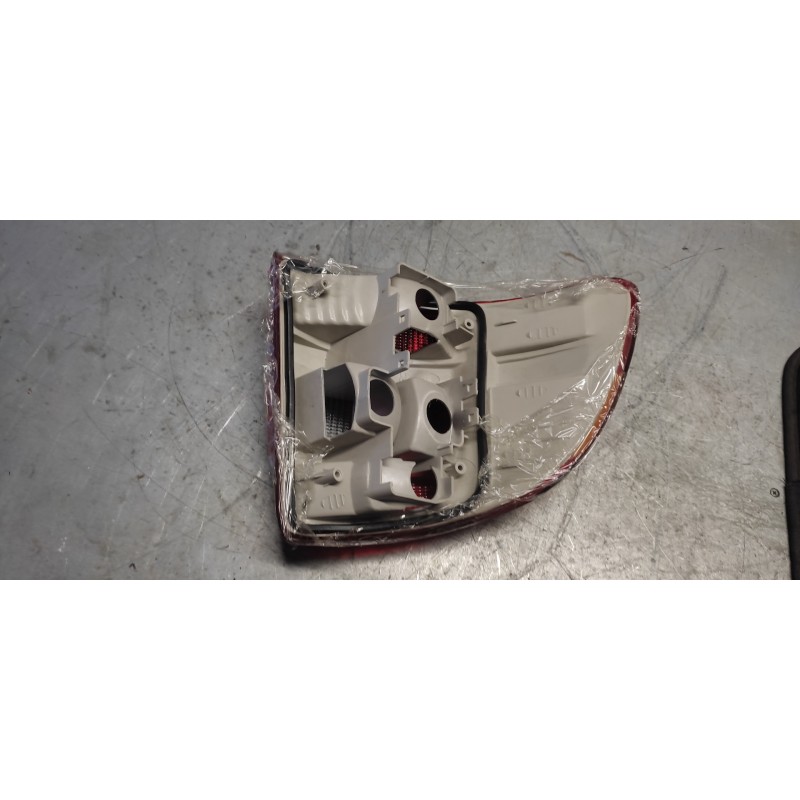 Recambio de piloto trasero derecho para opel astra f berlina básico referencia OEM IAM  NUEVO 2