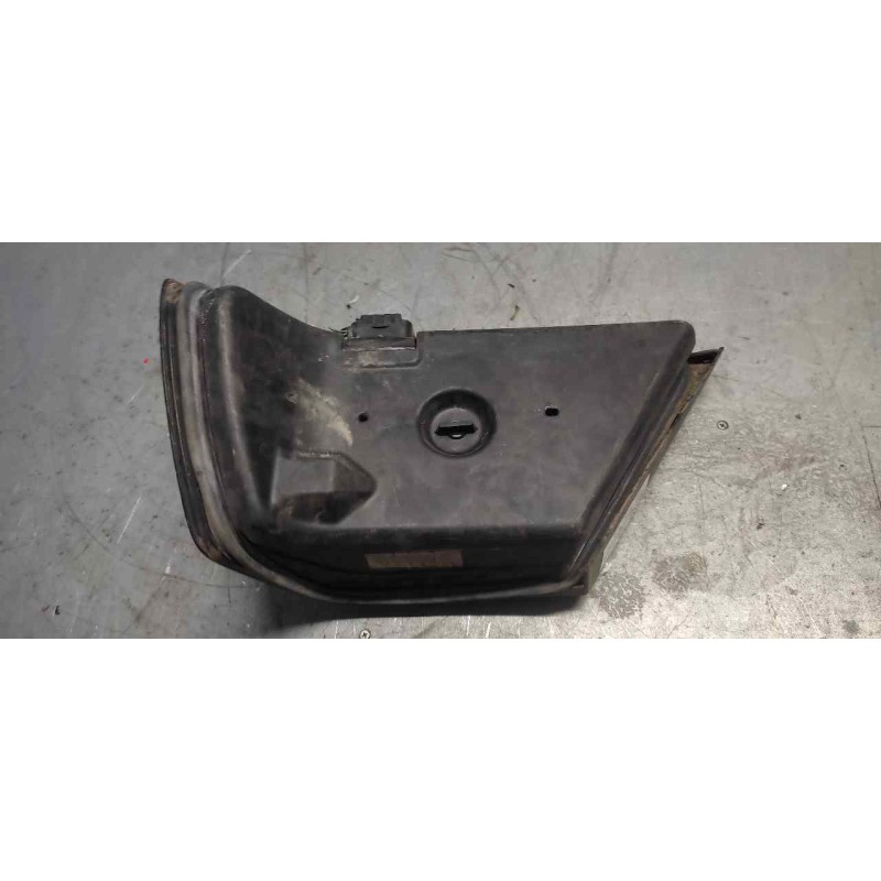 Recambio de piloto trasero izquierdo para mercedes-benz clase e (w124) berlina 200 (124.020) referencia OEM IAM 3