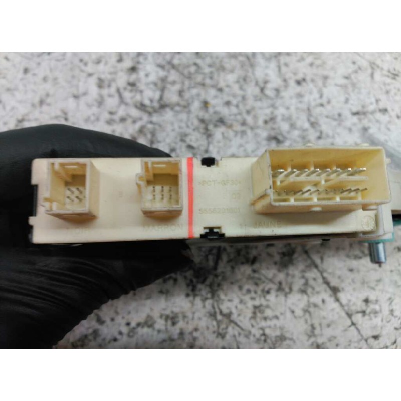 Recambio de motor elevalunas delantero izquierdo para ford escort berlina/turnier bravo lim. referencia OEM IAM 96285079 - Rojo 2