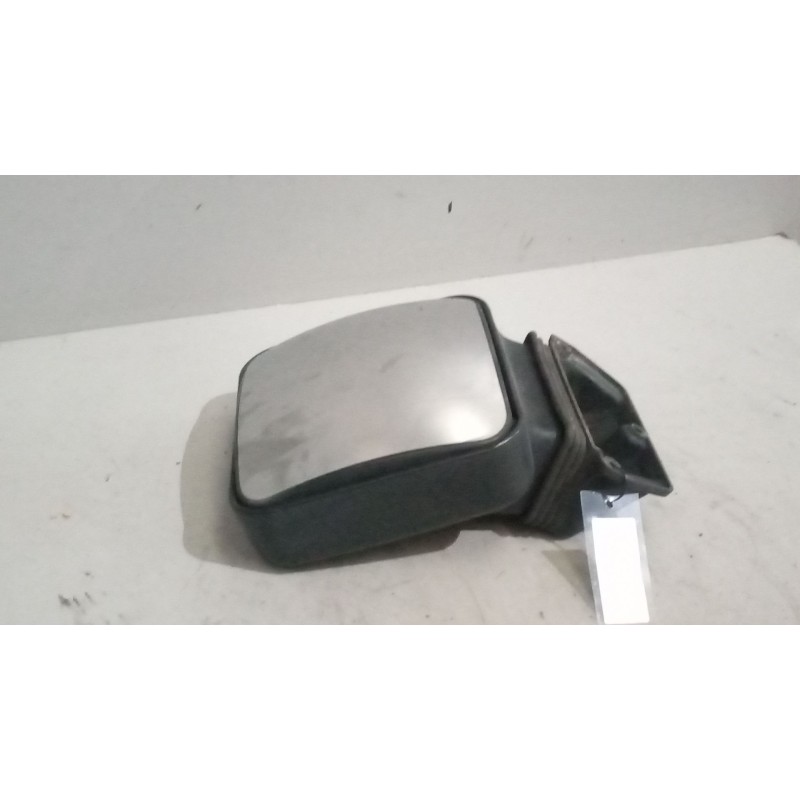 Recambio de retrovisor exterior angular para renault magnum ab diesel referencia OEM IAM   