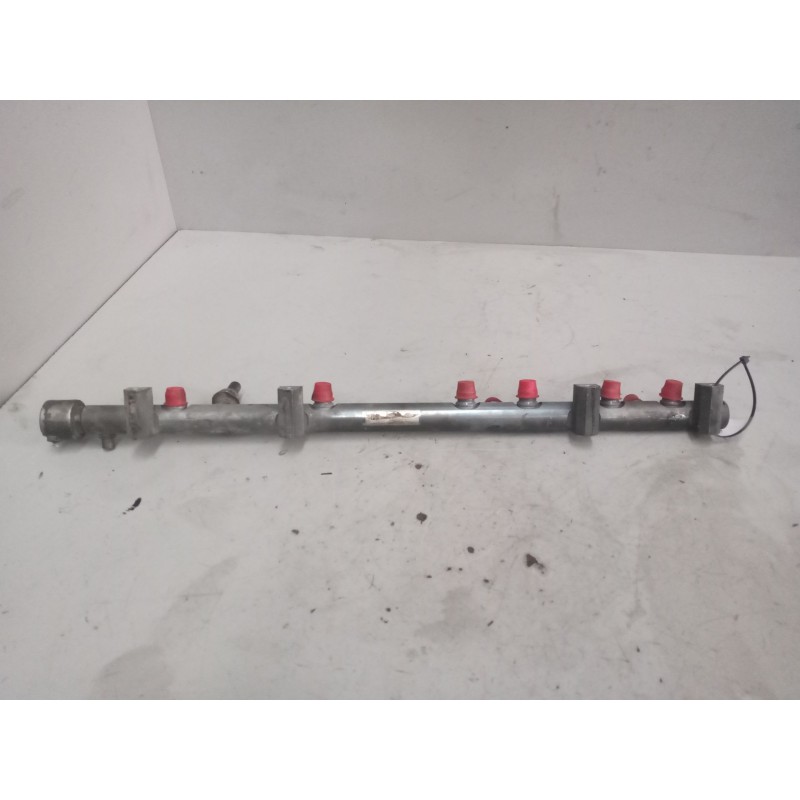 Recambio de rampa inyectora para daf serie xf106 referencia OEM IAM 1897675 - Blanco 3