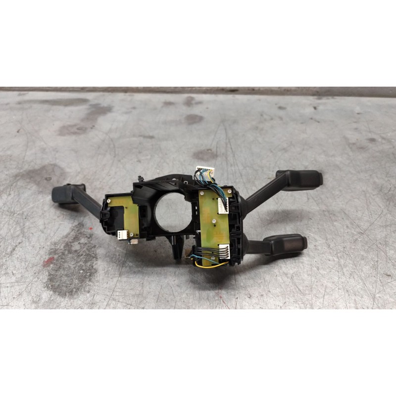 Recambio de mando multifuncion para seat leon (5f1) 1.4 tsi referencia OEM IAM 5Q0953507MG - Granate 2